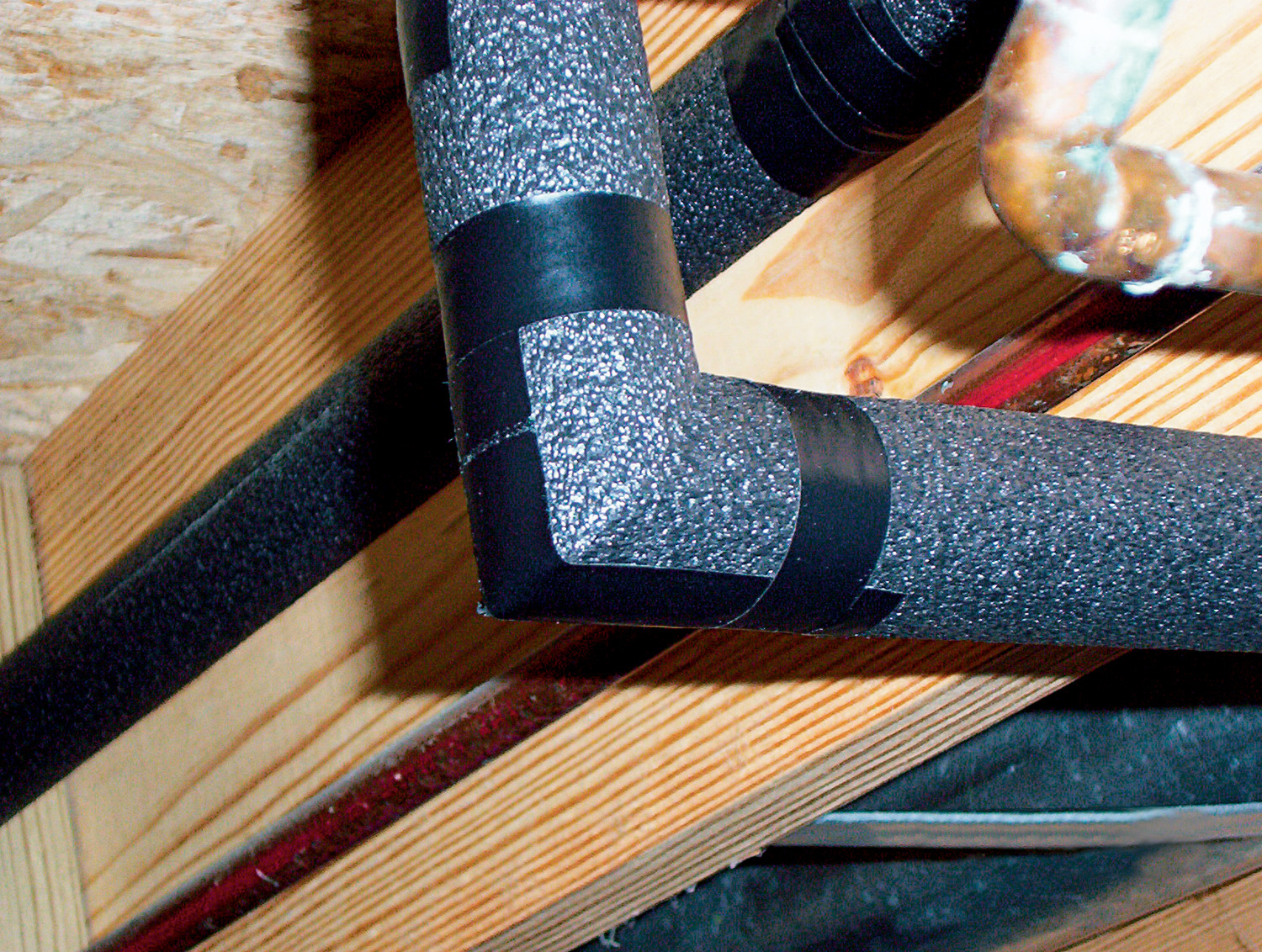 How to Insulate Pipes for Cheap Daily Household